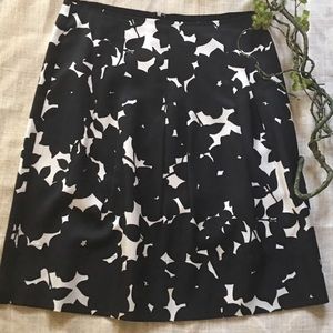 Banana republic silk pleated skirt